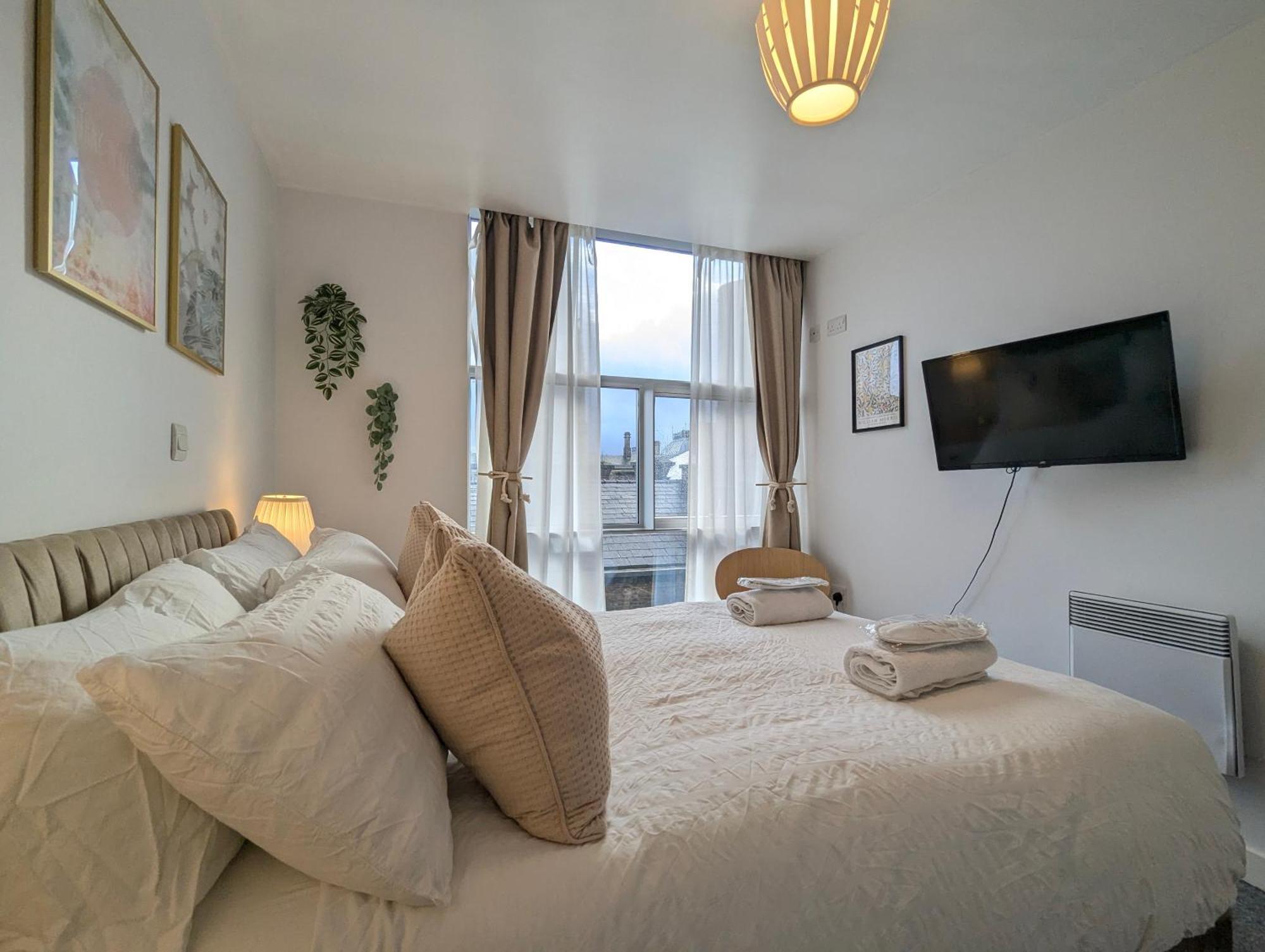 City Centre Morden 1-Bedroom Apt Near Dock Λίβερπουλ Εξωτερικό φωτογραφία